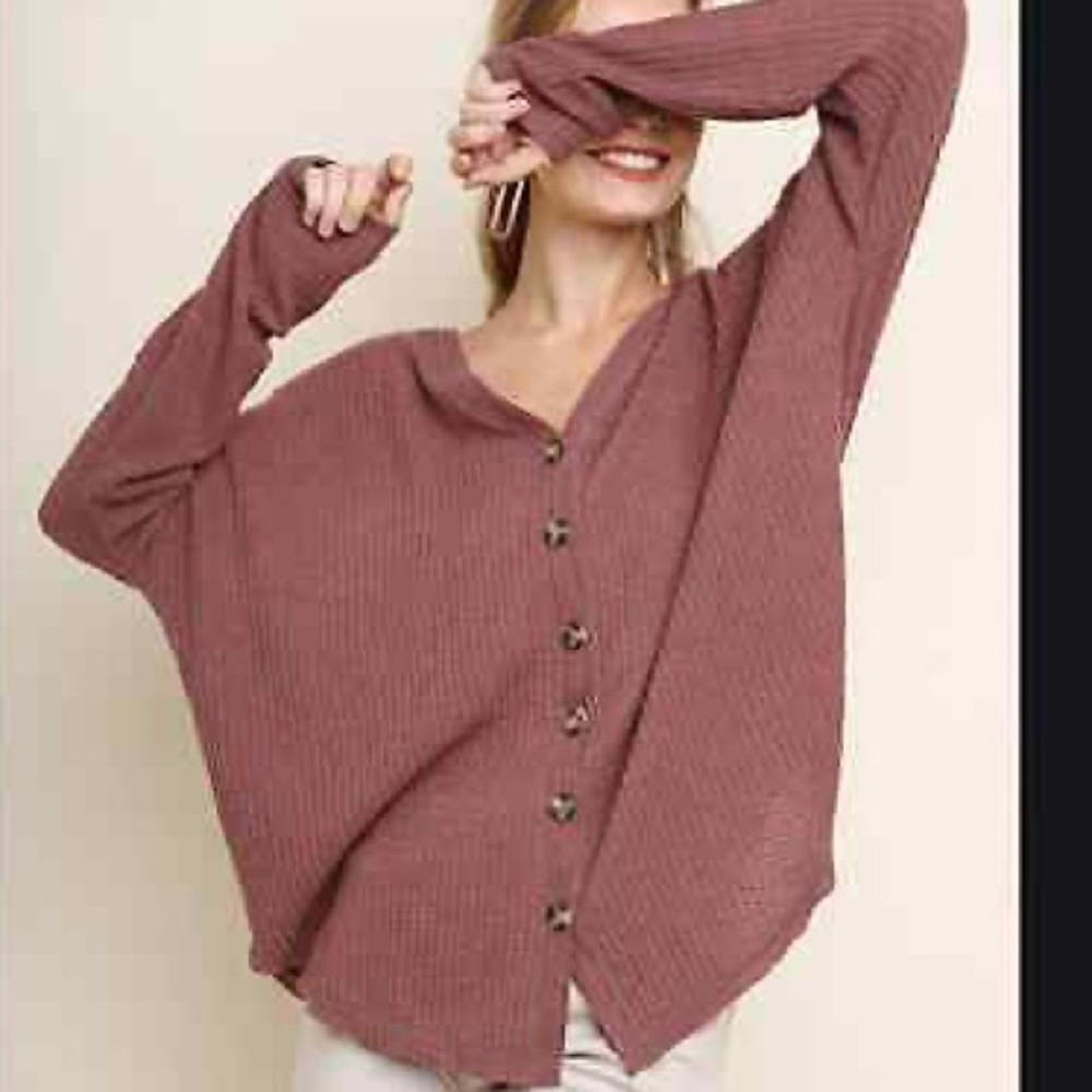 Umgee Waffle Knit Oversized Button-Down Thermal Size M